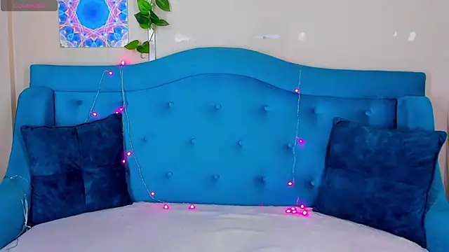 MilliStrii online show from November 8, 1:39 am