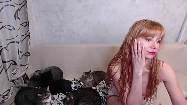 Olivia Winston online show from October 20, 11:27 pm