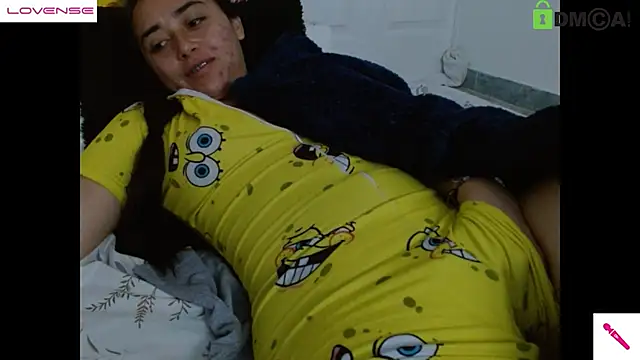 Hot Candy  online show from February 21, 10:39 am