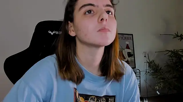 emmamurrr online show from January 14, 7:43 pm