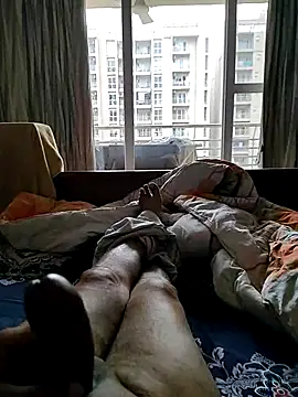 Snapshot of Nuttysub chatting on February 27, 5:13 am Nuttysub online show from February 27, 5:13 am