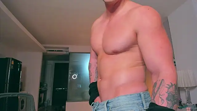 Snapshot of Samuel_Andrew chatting on November 1, 3:41 am Samuel Andrew online show from November 1, 3:41 am