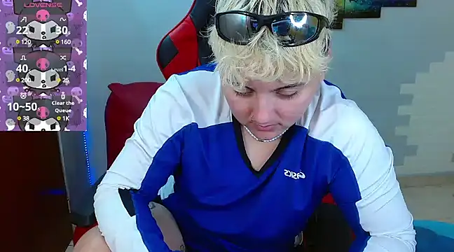 isabeautyx19 online show from January 20, 4:23 pm