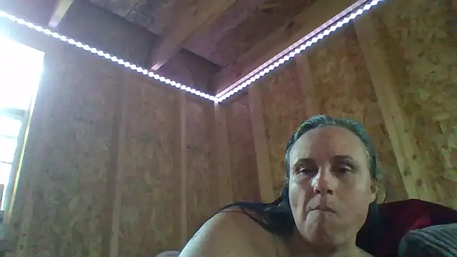 Snapshot of stellaquinn1775 chatting on October 6, 4:59 pm stellaquinn1775 online show from October 6, 4:59 pm