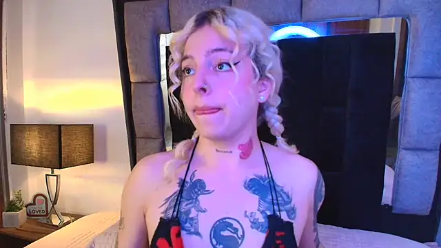 Bonnie vega online show from March 4, 7:54 pm