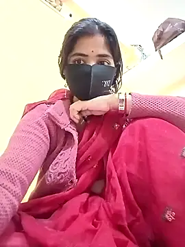 Snapshot of Mamta_Chaterjee chatting on December 6, 1:51 am Mamta Chaterjee online show from December 6, 1:51 am