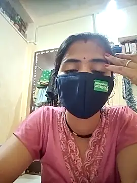 Snapshot of Mamta_Chaterjee chatting on September 18, 3:03 pm Mamta Chaterjee online show from September 18, 3:03 pm