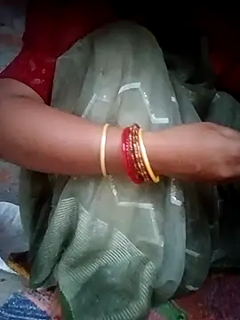 Snapshot of Mamta_Chaterjee chatting on November 3, 12:57 am Mamta Chaterjee online show from November 3, 12:57 am