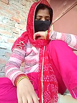 Snapshot of Mamta_Chaterjee chatting on November 12, 1:39 am Mamta Chaterjee online show from November 12, 1:39 am