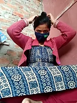 Snapshot of Mamta_Chaterjee chatting on November 25, 2:44 am Mamta Chaterjee online show from November 25, 2:44 am