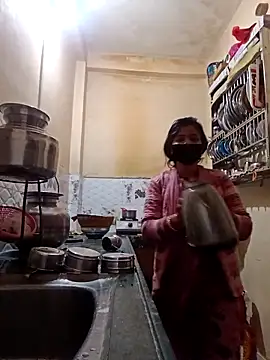 Snapshot of Mamta_Chaterjee chatting on November 29, 1:41 am Mamta Chaterjee online show from November 29, 1:41 am