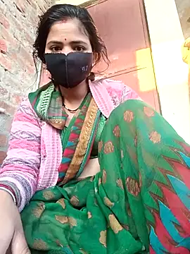 Snapshot of Mamta_Chaterjee chatting on December 19, 1:45 am Mamta Chaterjee online show from December 19, 1:45 am