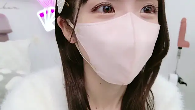 Snapshot of -minami- chatting on February 15, 6:02 am -minami- online show from February 15, 6:02 am