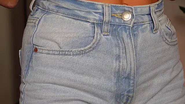 Snapshot of NinaCrystal1 chatting on November 21, 9:08 am NinaCrystal1 online show from November 21, 9:08 am