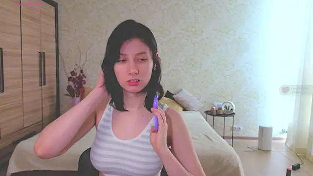 JulisSweet online show from September 29, 7:02 am