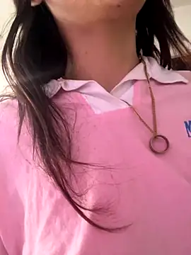 Snapshot of melisabunnny chatting on October 30, 11:55 am melisabunnny online show from October 30, 11:55 am