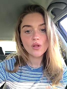 Goldloeckchen159 online show from March 5, 3:29 pm