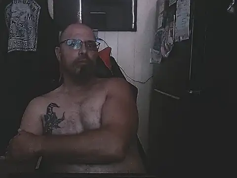 Snapshot of KrazyLegz chatting on September 13, 4:40 pm KrazyLegz online show from September 13, 4:40 pm