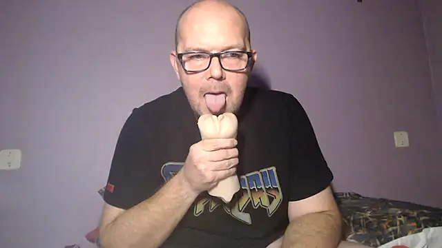 Snapshot of hairy_orbite chatting on October 24, 8:05 pm hairy orbite online show from October 24, 8:05 pm