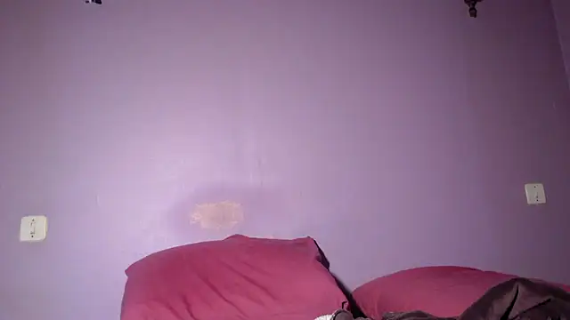 Snapshot of hairy_orbite chatting on December 3, 6:21 am hairy orbite online show from December 3, 6:21 am