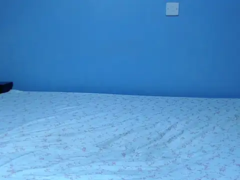 Gweneve online show from October 26, 2:06 am