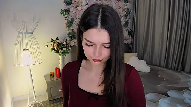 ContinentOfTranquility online show from December 1, 1:10 am