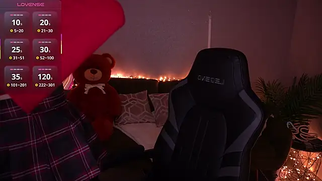 MilaSecrett online show from February 6, 2:09 pm