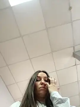 Snapshot of Jinna_milli chatting on March 2, 11:18 am Jinna milli online show from March 2, 11:18 am