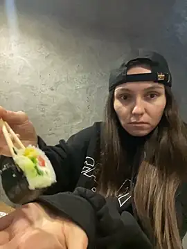 Snapshot of Jinna_milli chatting on October 13, 6:41 pm Jinna milli online show from October 13, 6:41 pm