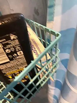 Snapshot of LivingLegend1978 chatting on December 27, 10:55 am LivingLegend1978 online show from December 27, 10:55 am