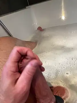 Snapshot of LivingLegend1978 chatting on February 1, 2:56 pm LivingLegend1978 online show from February 1, 2:56 pm