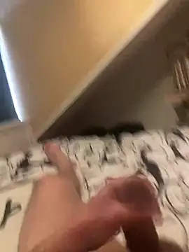 Snapshot of LivingLegend1978 chatting on February 15, 8:33 am LivingLegend1978 online show from February 15, 8:33 am