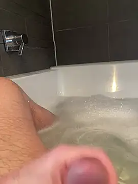 Snapshot of LivingLegend1978 chatting on March 2, 9:21 am LivingLegend1978 online show from March 2, 9:21 am