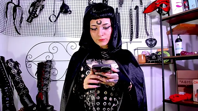 Snapshot of Agatha_BDSM chatting on October 18, 5:57 pm Agatha BDSM online show from October 18, 5:57 pm