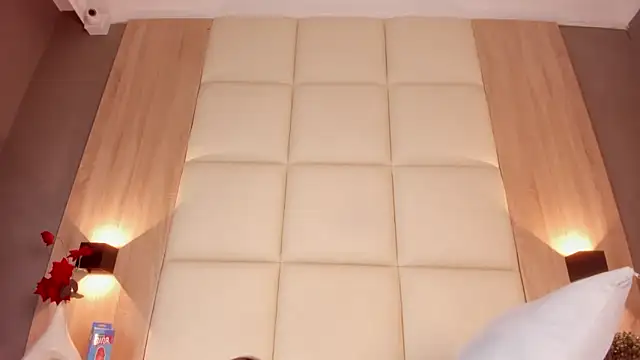 bella1207 online show from February 12, 7:20 pm