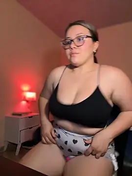 solecito 22 online show from September 24, 3:10 am