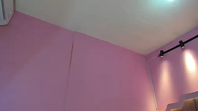 LoveQueen2 online show from February 13, 12:12 pm