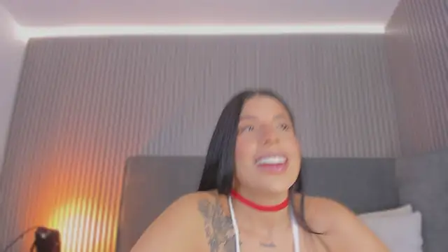 emelie 89 online show from February 7, 12:42 pm