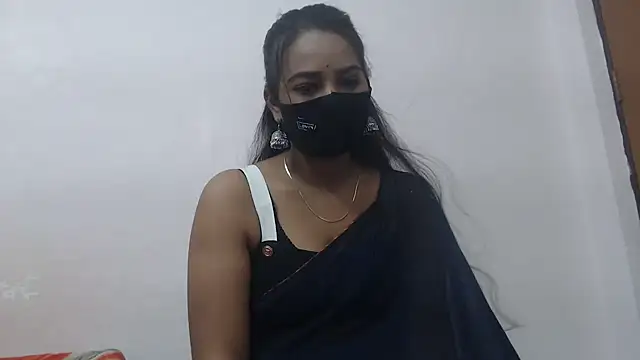 Snapshot of wildbabes chatting on October 15, 3:45 pm wildbabes online show from October 15, 3:45 pm