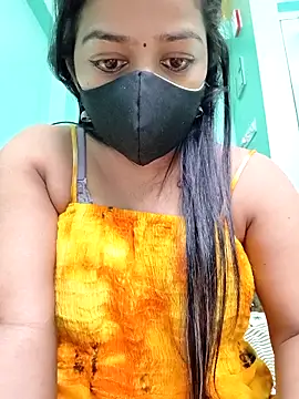 Snapshot of Monalisa_Singh chatting on November 15, 5:42 pm Monalisa Singh online show from November 15, 5:42 pm