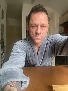 Yourhotboy 42 online show from February 4, 2:21 pm