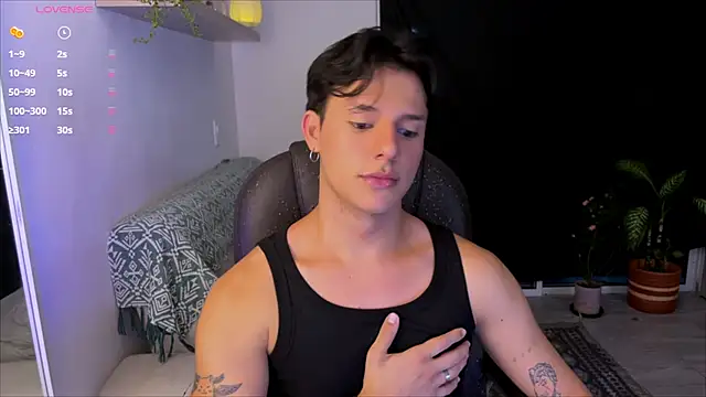 Snapshot of Alexxblue chatting on March 16, 3:36 am Alexxblue online show from March 16, 3:36 am