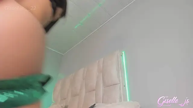 giselle js online show from March 17, 4:11 pm