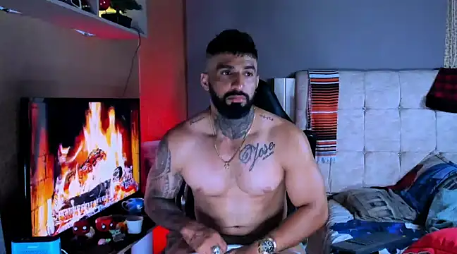 naugthy dominant online show from December 2, 4:31 am