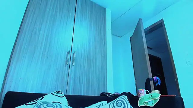 naugthy dominant online show from October 4, 11:08 am