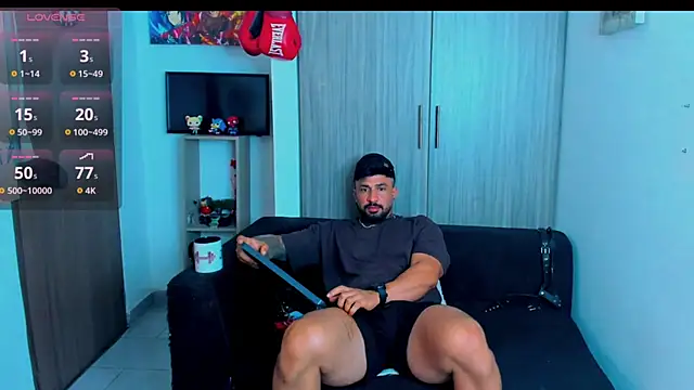 naugthy dominant online show from November 11, 8:53 pm