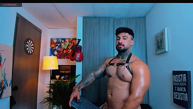 naugthy dominant online show from November 13, 3:55 pm