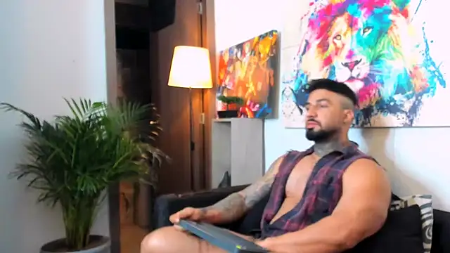 naugthy dominant online show from December 1, 9:03 am