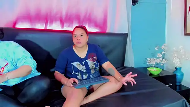 brunnette hot online show from February 18, 11:11 am