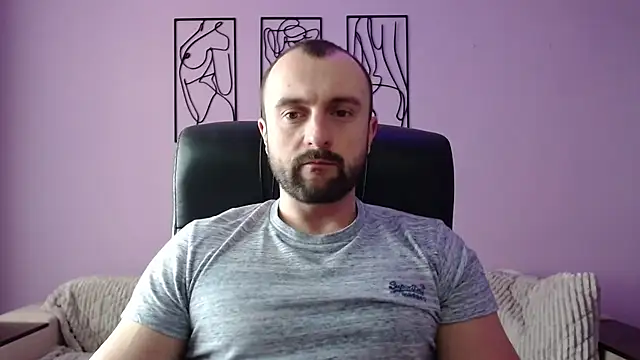 brindlefly6969 online show from February 10, 11:25 am